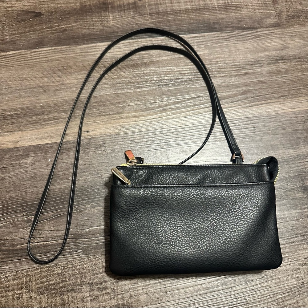 Elegant Black Leather Crossbody Bag